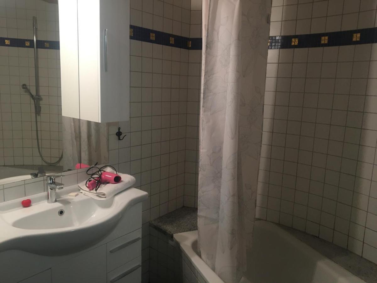 Charmante Maison Villageoise 5 Personnes Happyday Neuchatel Saint-Blaise Esterno foto